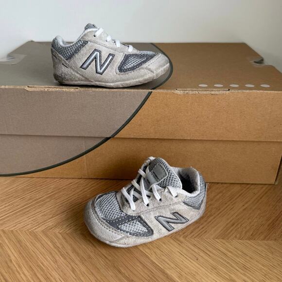 New Balance 990 V5 Grey/White Crib Sneakers- SZ  2 C - Picture 7 of 12